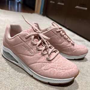 Skechers Uno 2